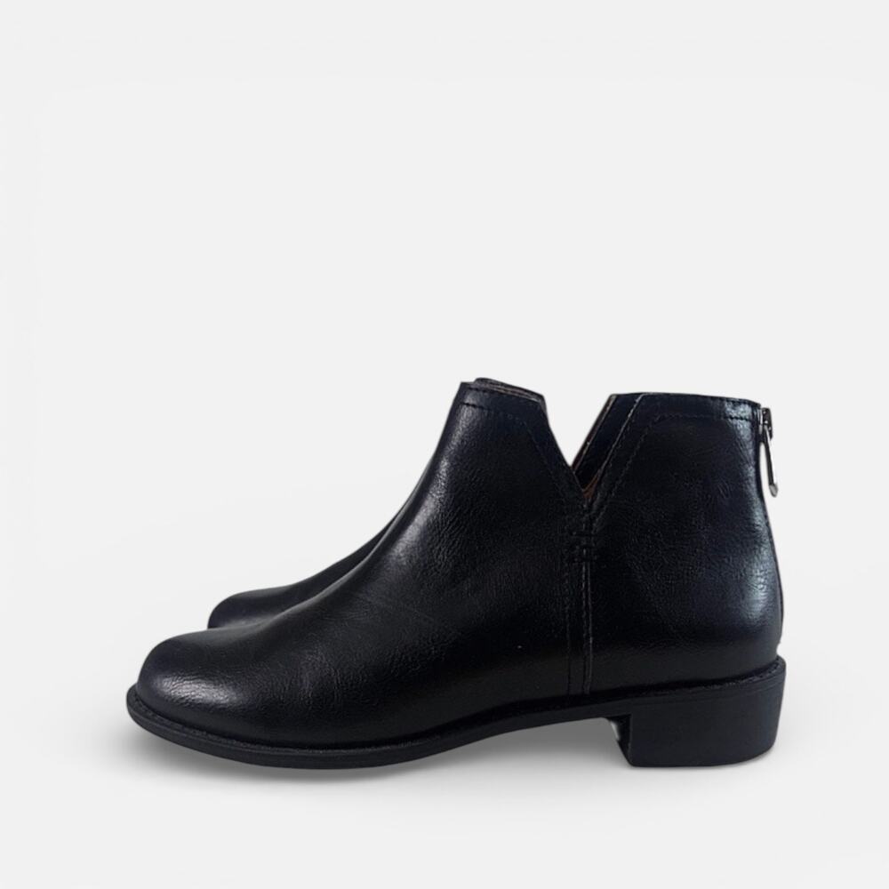 Classic Black Faux Leather Low Block Heel Ankle Boots Size Sz 7.5 Minimalist